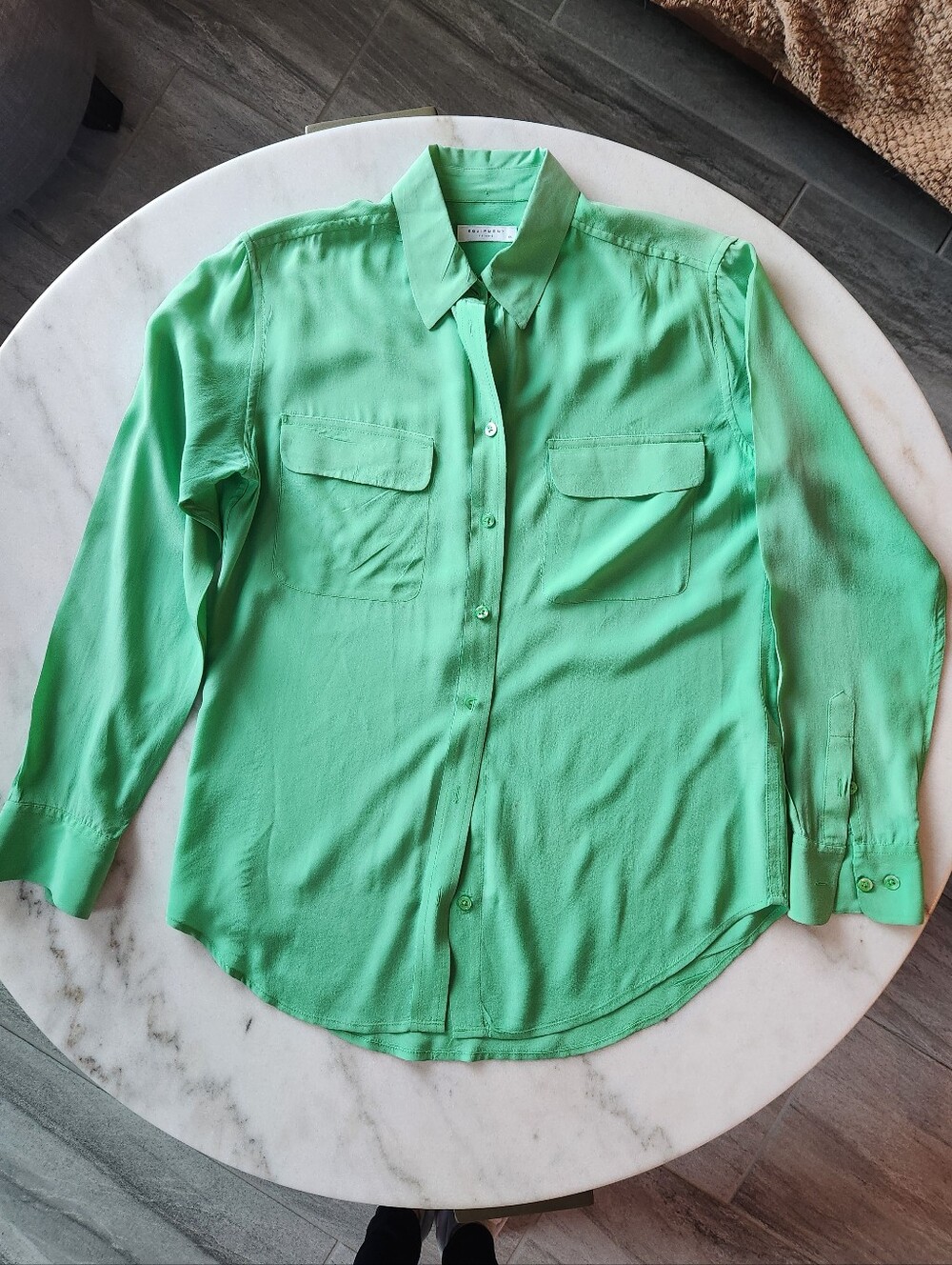 Equipment Green Silk Long Sleeve Button Down Top Size XS